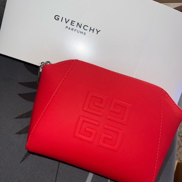 Givnchy parfums Iconic Red hand Pouch - Picture 2 of 6
